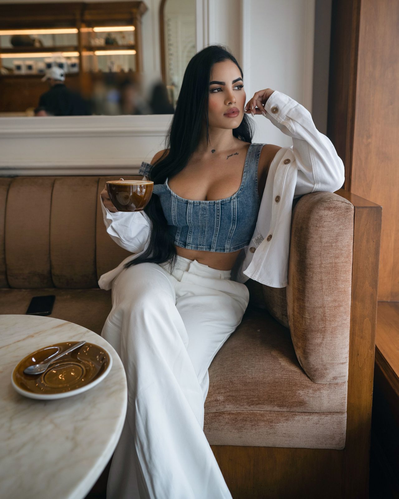 CHAQUETA LARGA BLANCA