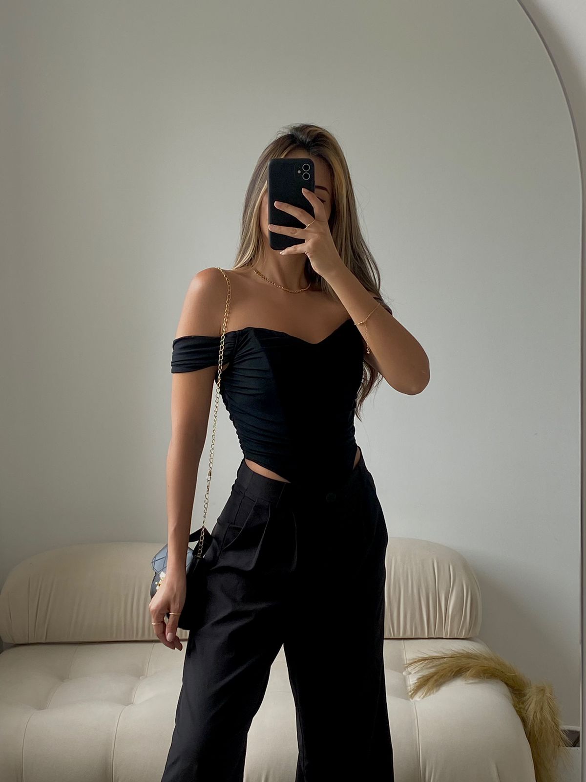 CORSET VELO NEGRO CON MAGAS