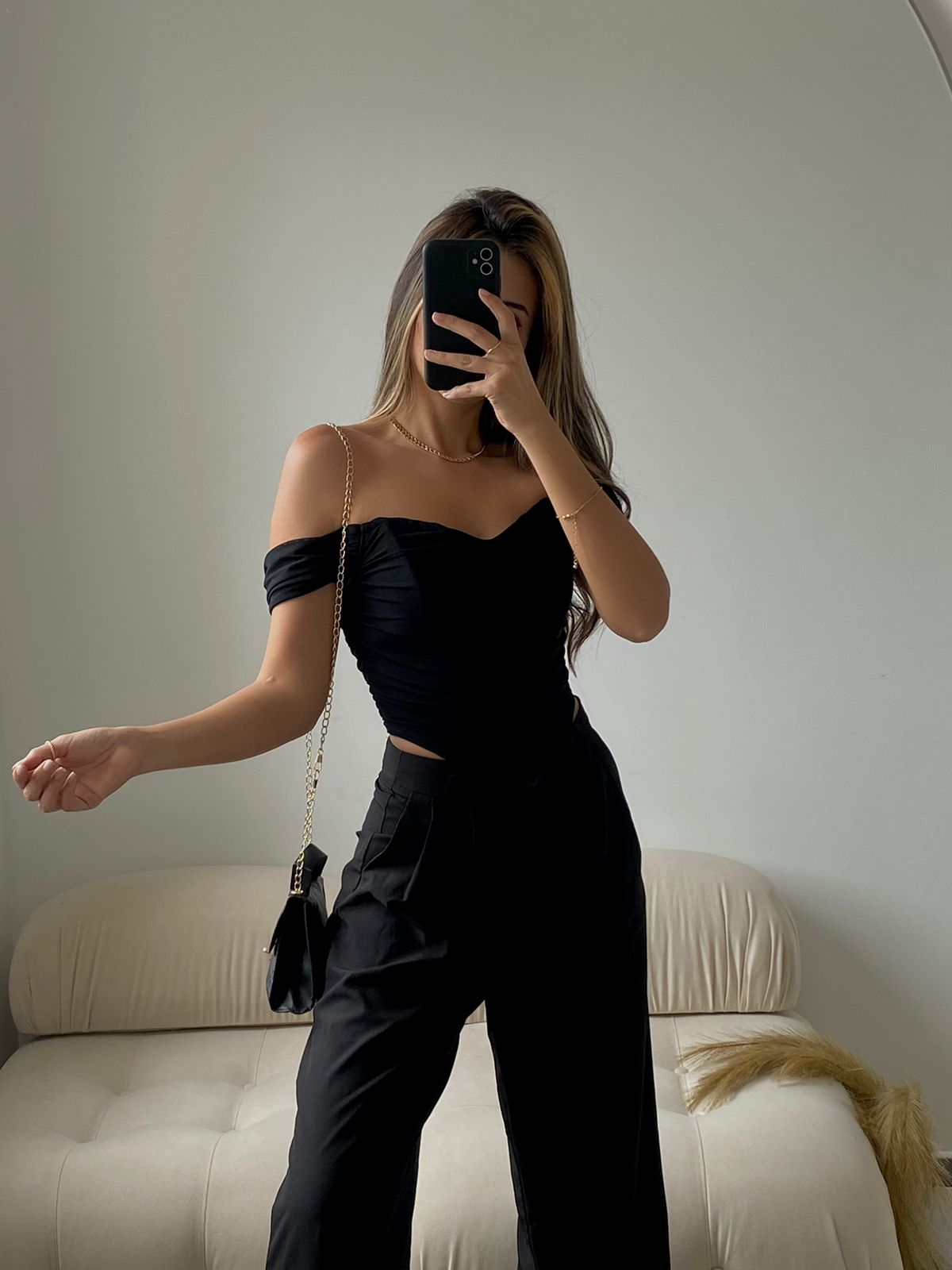 CORSET VELO NEGRO CON MAGAS