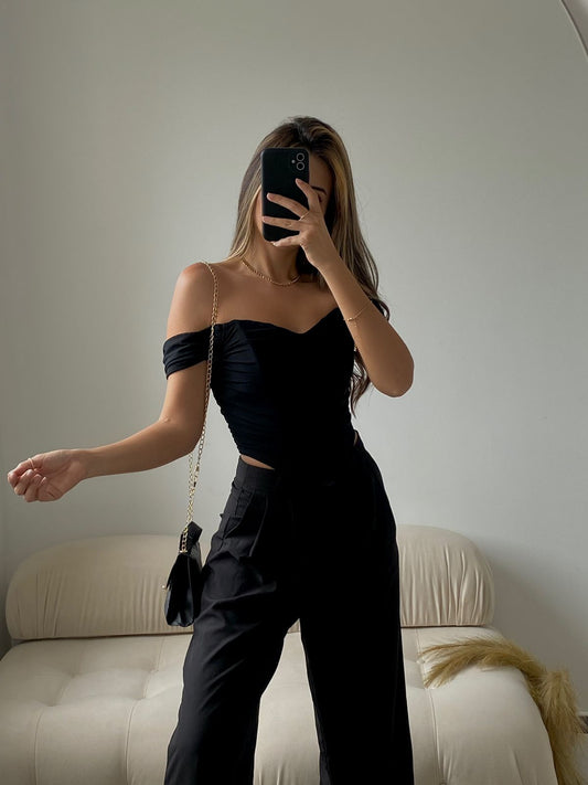 CORSET VELO NEGRO CON MAGAS