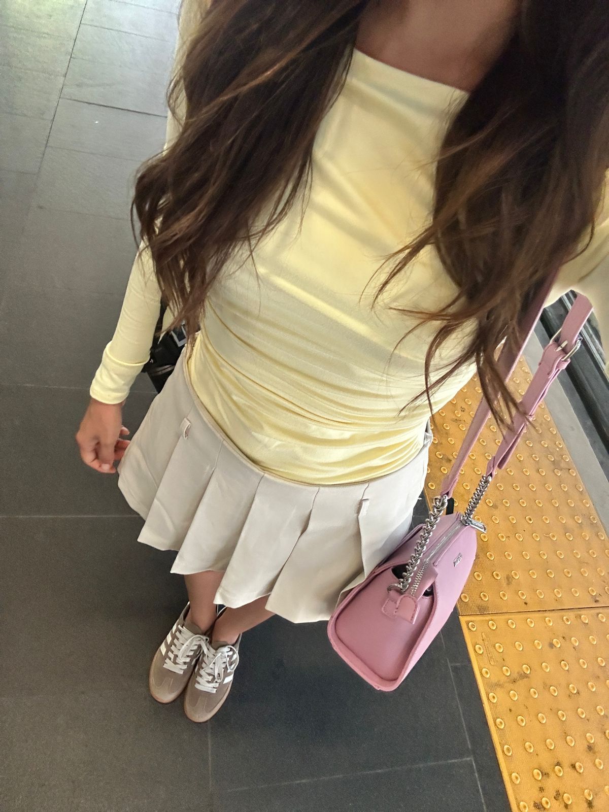 BLUSA MANGA LARGA AMARILLA FRUNCIDOS