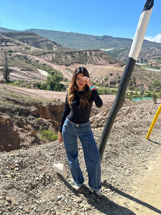 BODY MANGA LARGA NEGRO