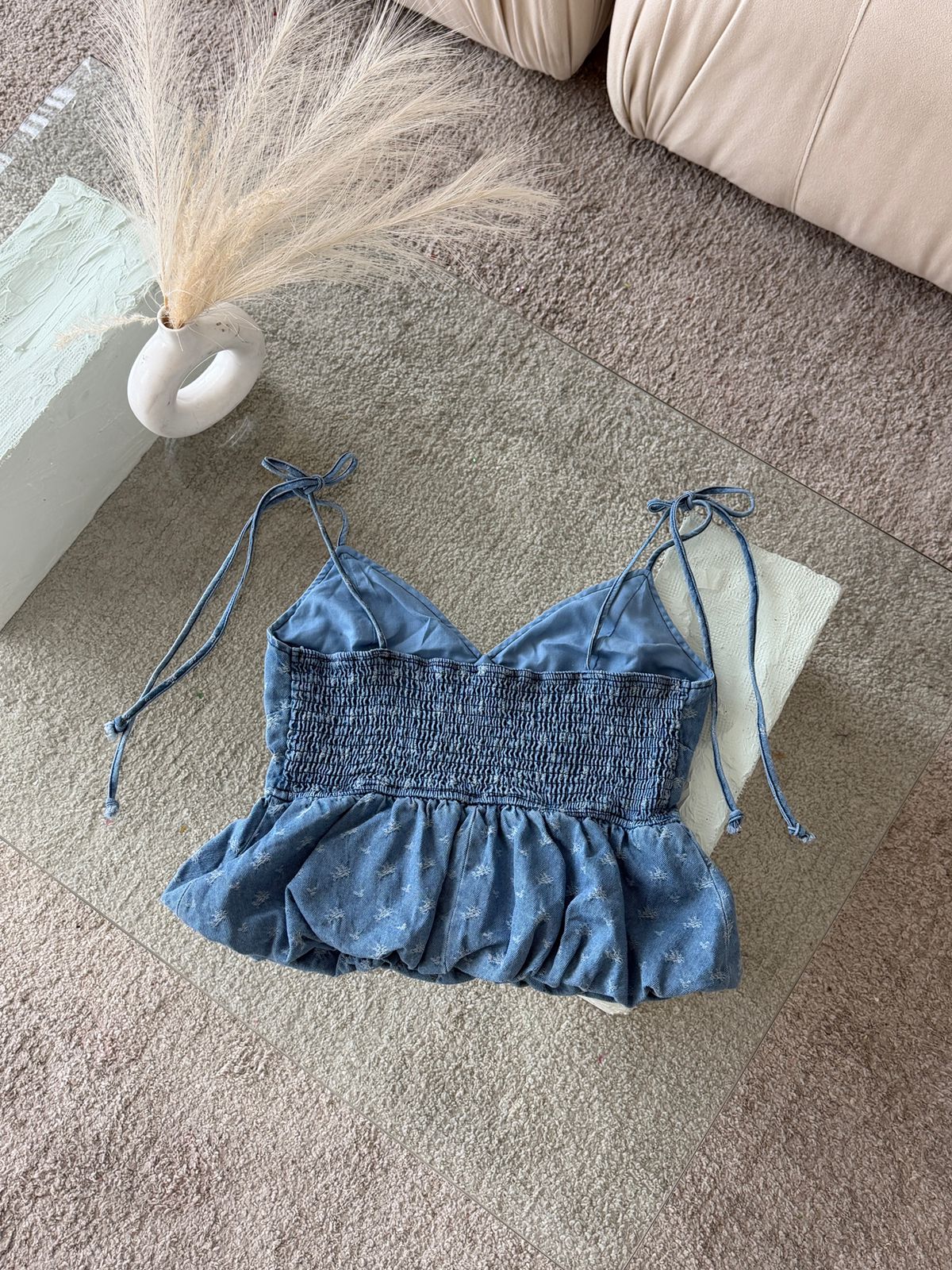 BLUSA DENIM PEPLUM FLORECITAS