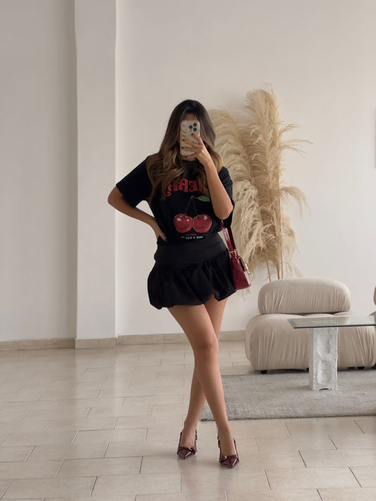 CAMISETA CEREZAS NEGRA