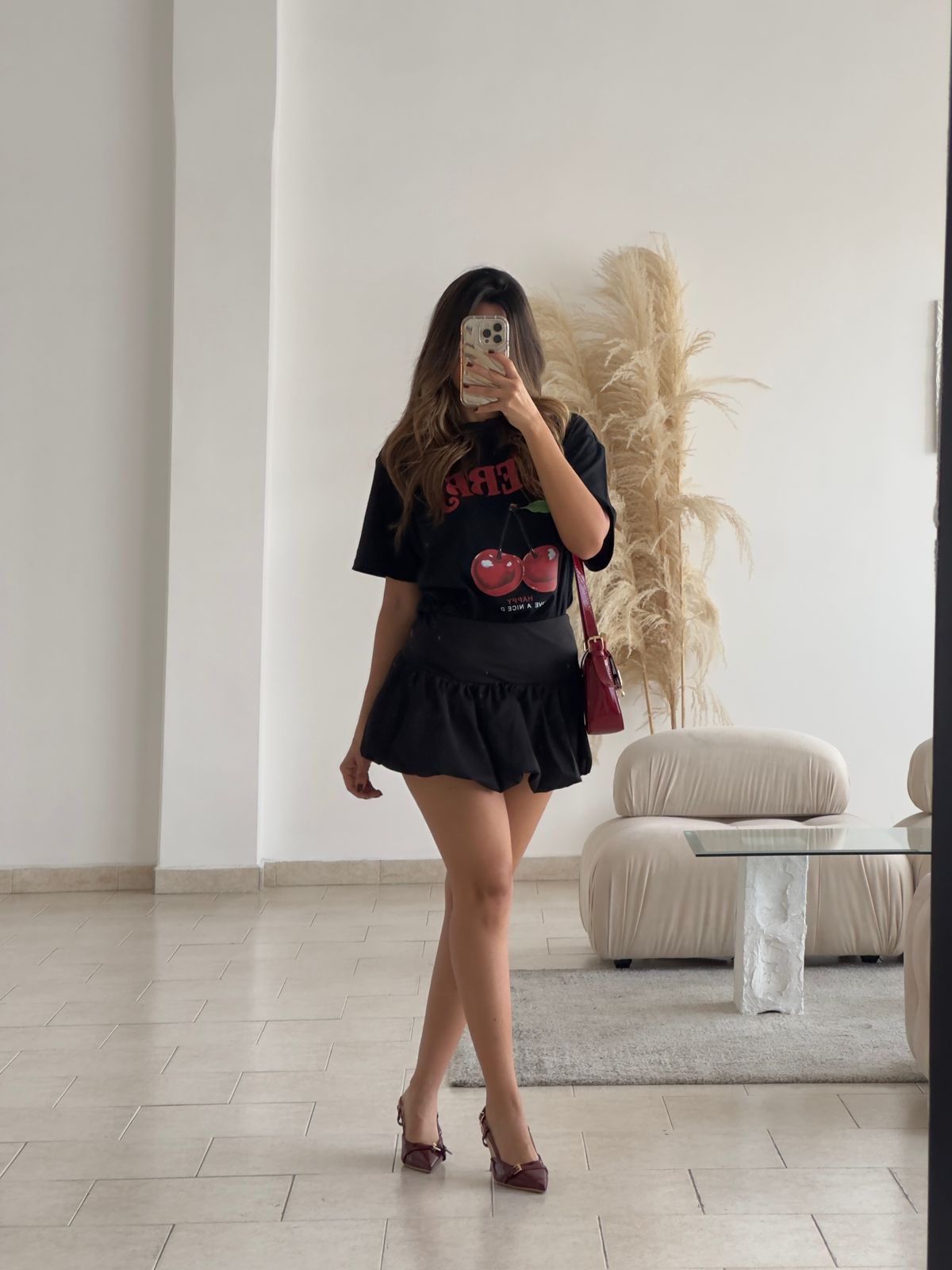 CAMISETA CEREZAS NEGRA