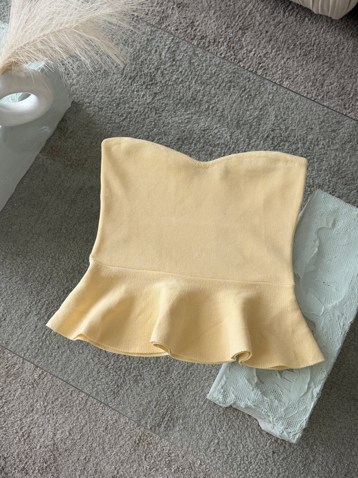 BLUSA TEJIDA PEPLUM AMARILLO PASTEL