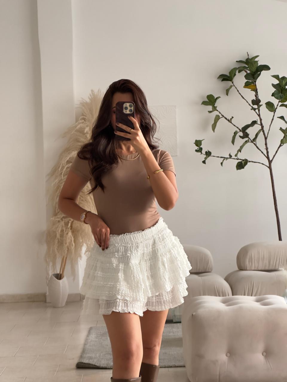 FALDA SHORT BLANCA EN BLONDA BOLEROS