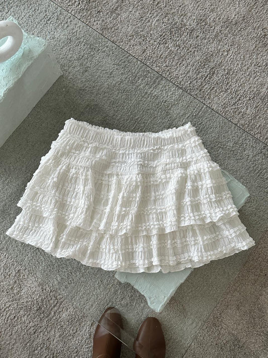 FALDA SHORT BLANCA EN BLONDA BOLEROS