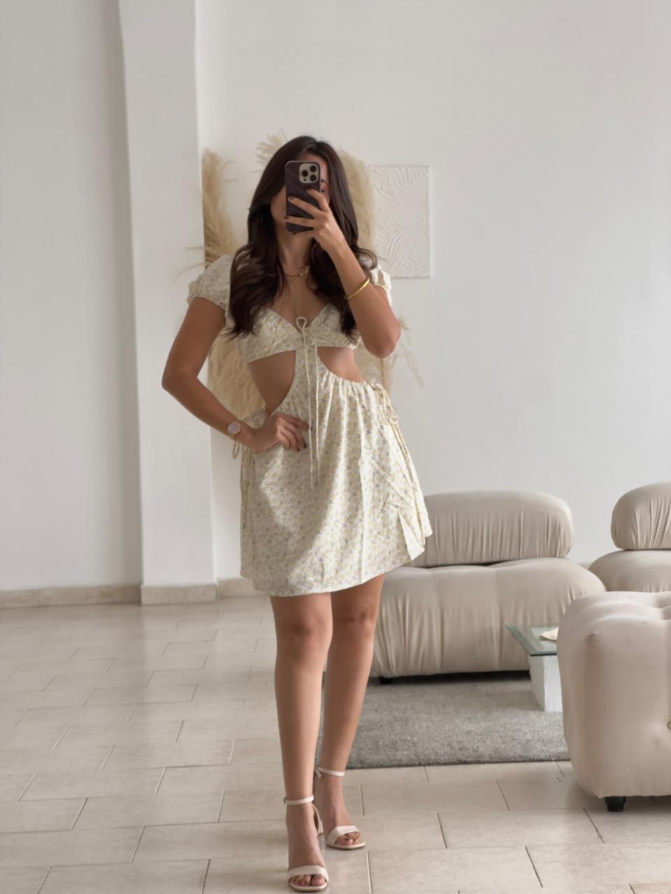 VESTIDO ESCOTES FLORAL