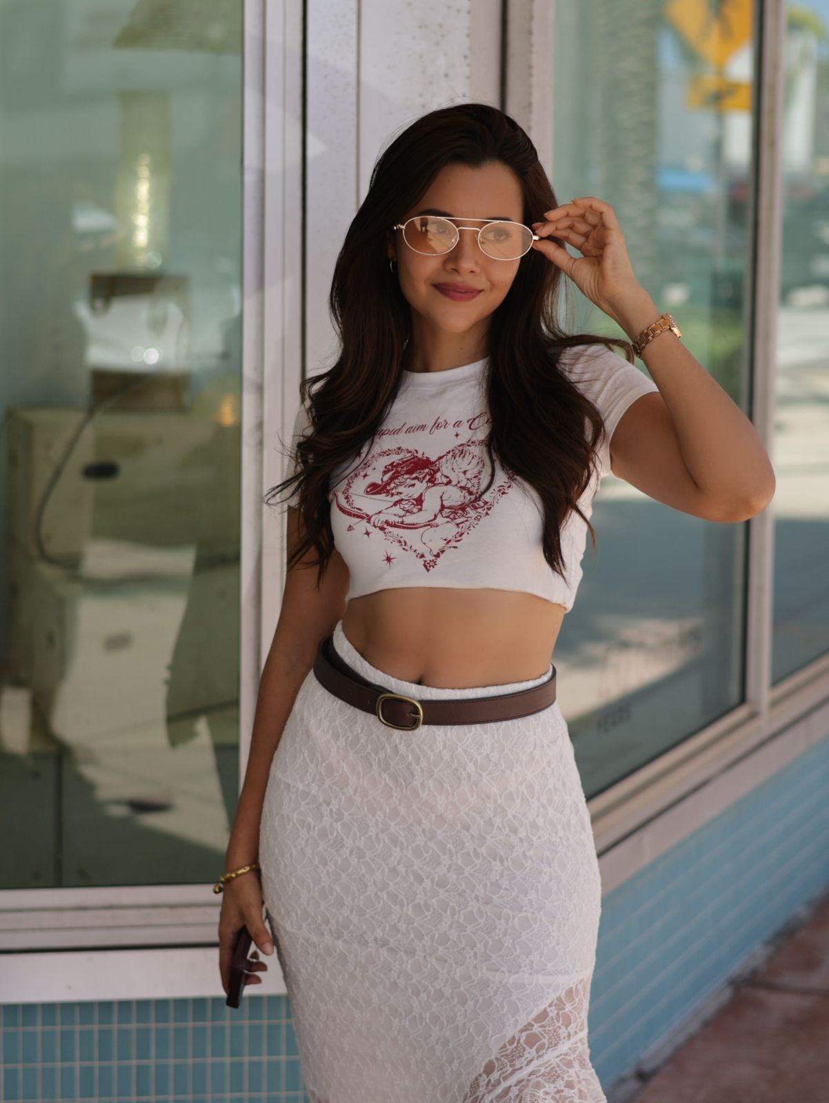 CAMISETA BLANCA CUPIDO LETRAS ROJAS
