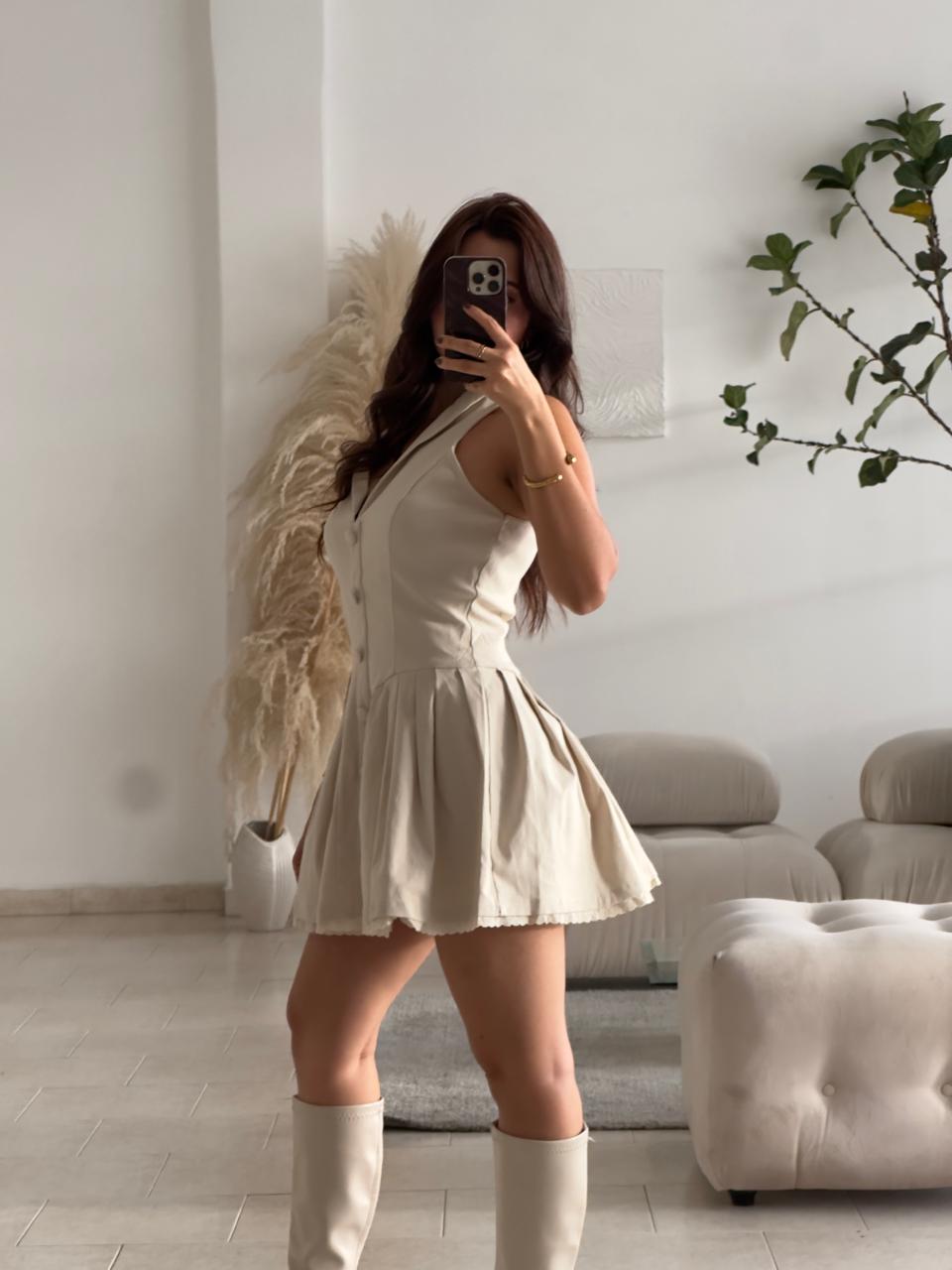 VESTIDO CAQUI DE CUELLO