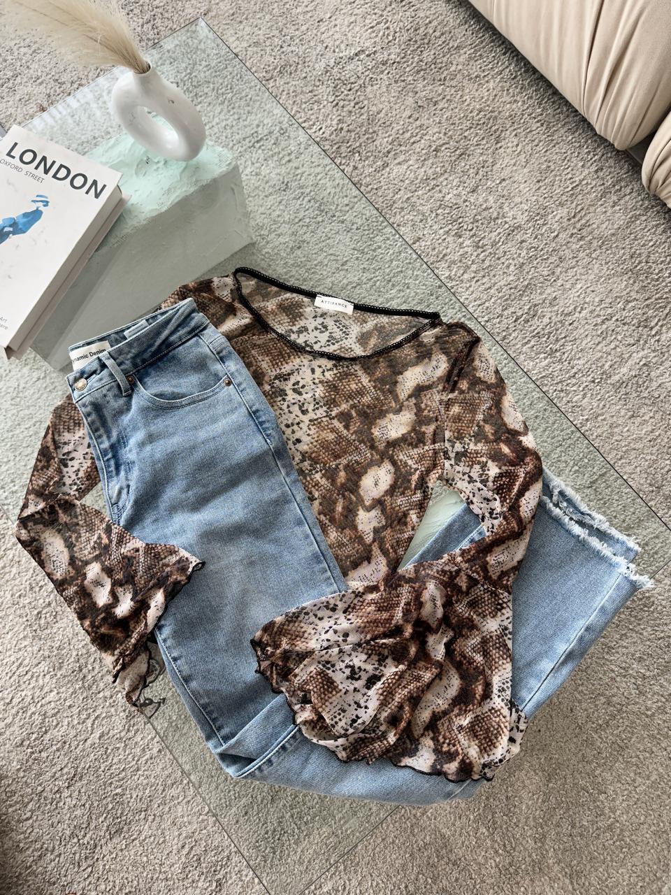 BLUSA MESH SERPIENTE MANGA ACAMPANADA