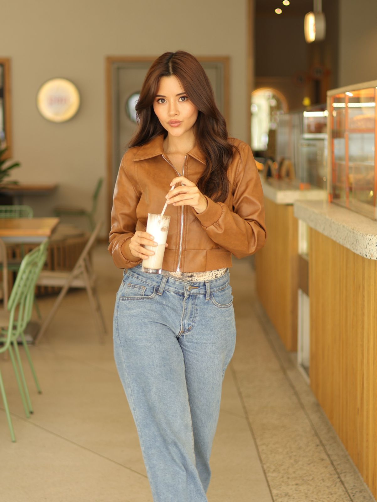 CHAQUETA CROTA EFECTO CUERO CAFÉ