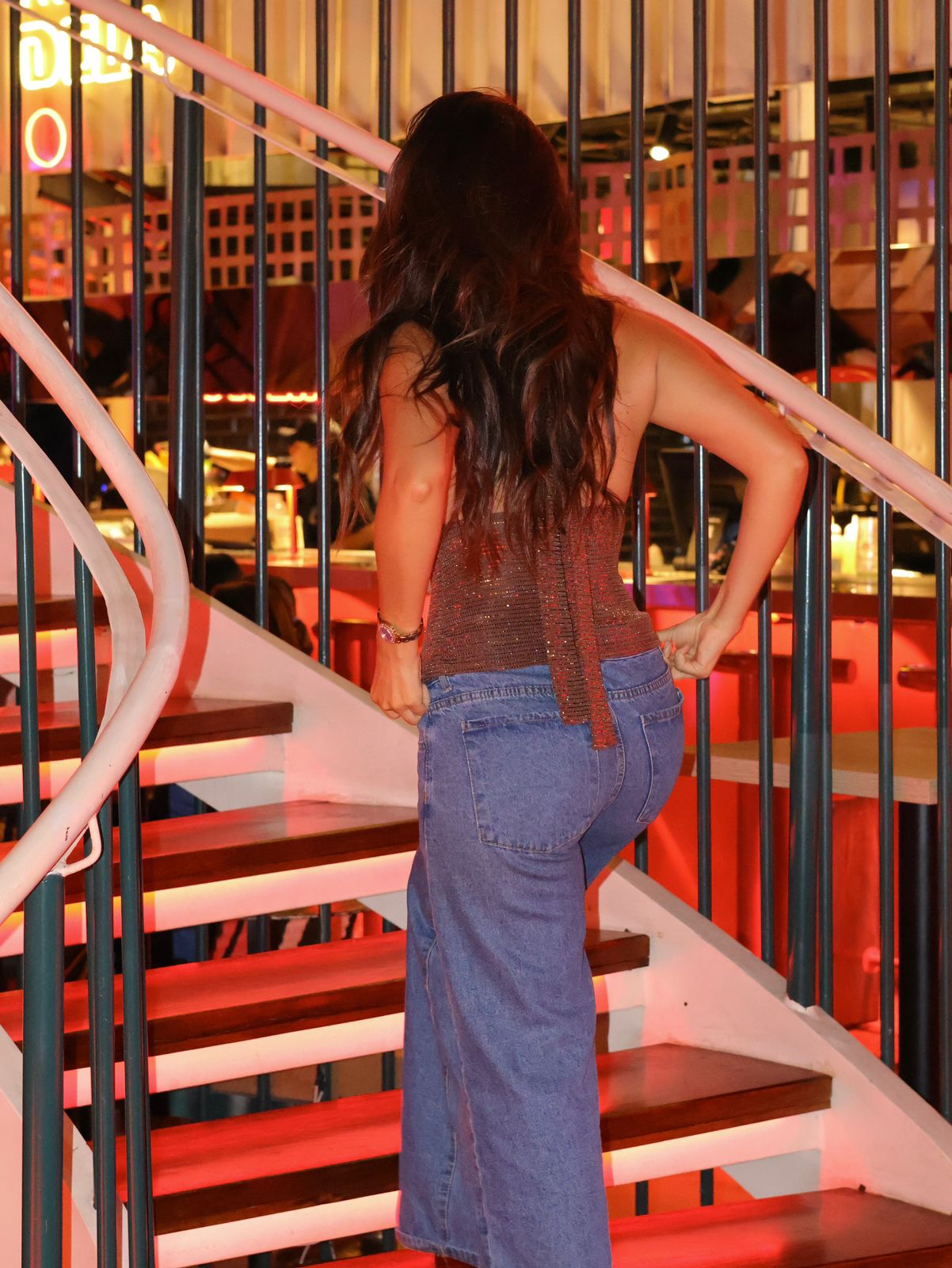 BLUSA BRILLO MOCHA CUELLO CAIDO