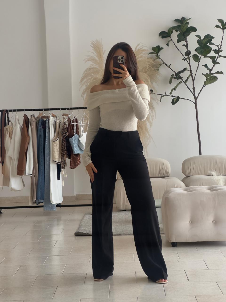 PANTALÓN EN TELA NEGRO