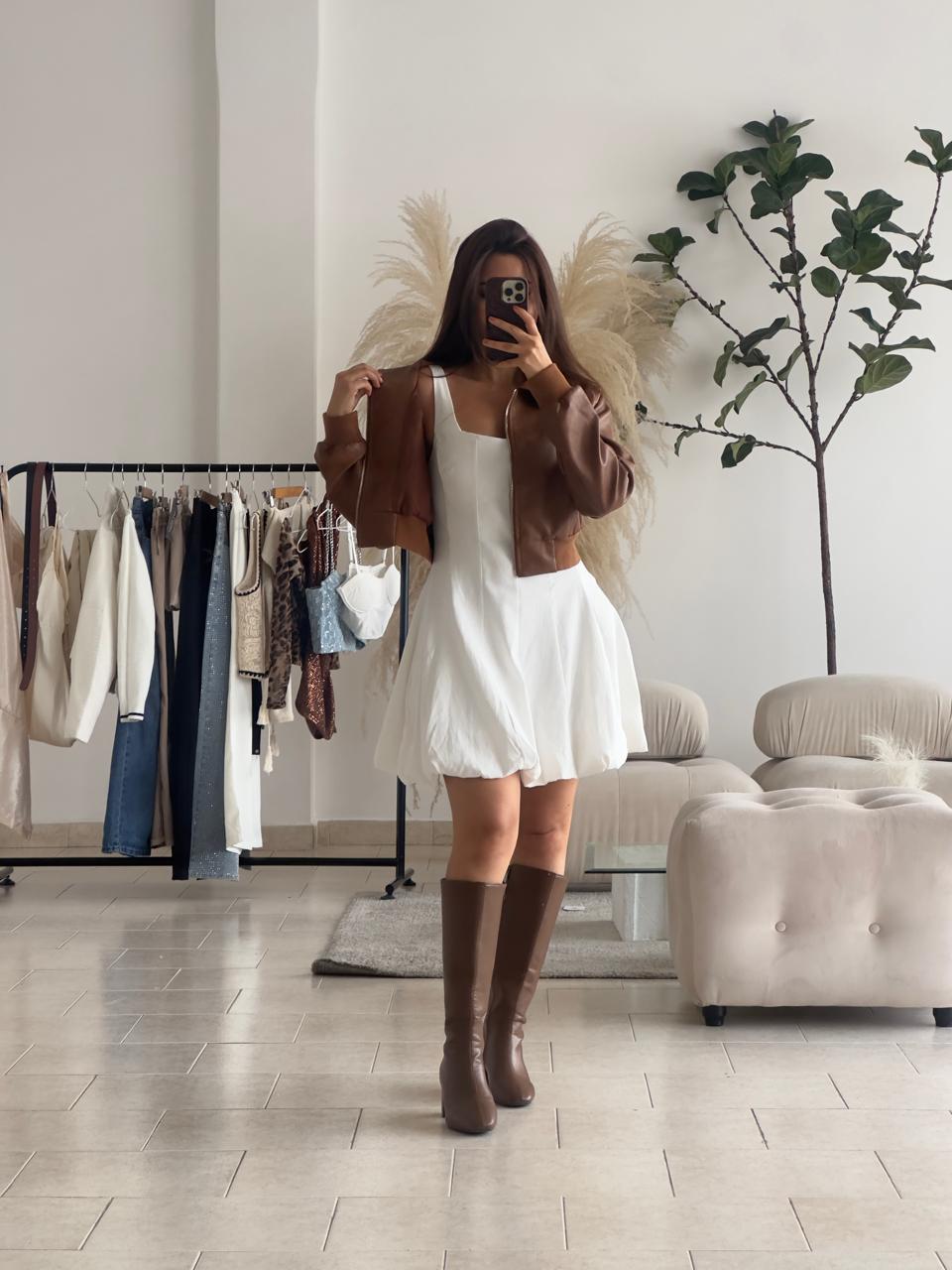 VESTIDO BLANCO TELA DOBLE CORTE A