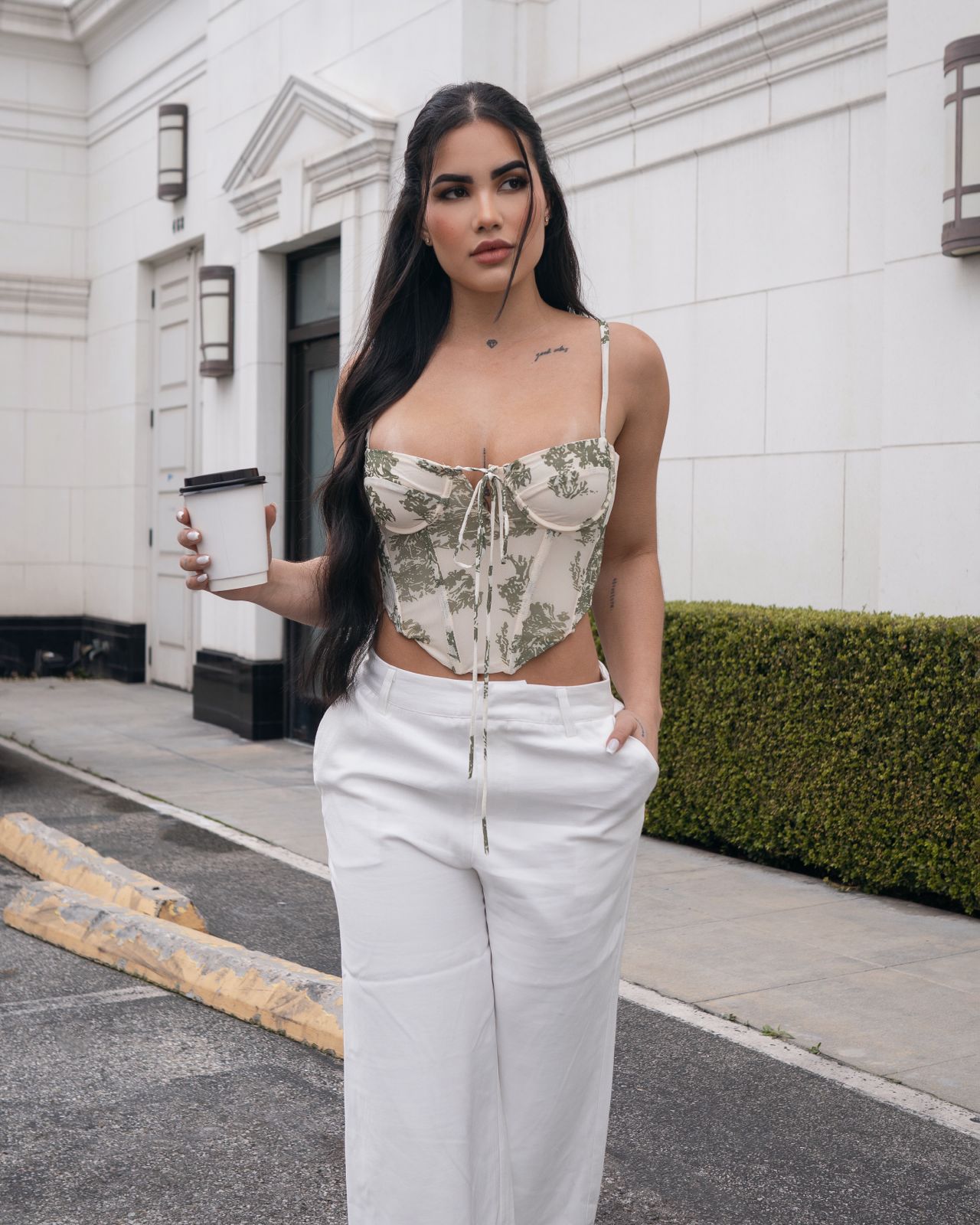 CORSET FLORAL CON FORRO VERDES