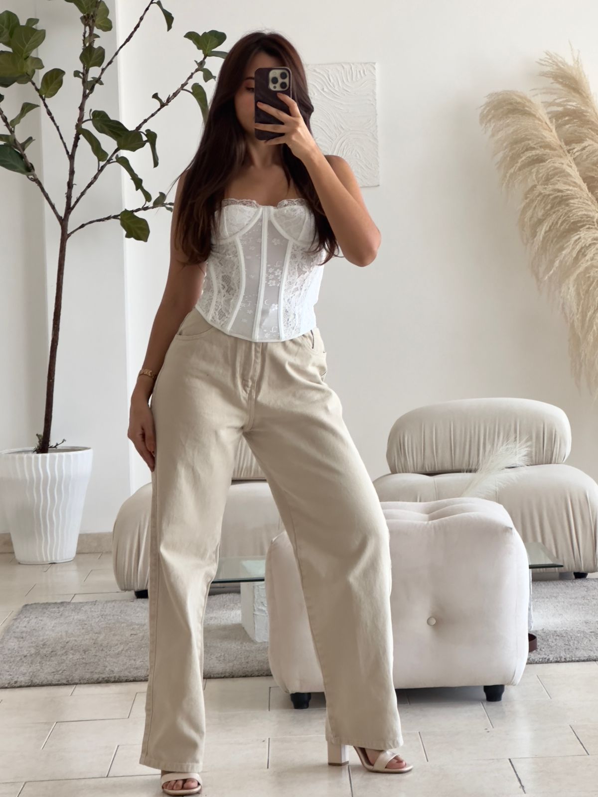 JEAN TIRO ALTO RIGIDO BEIGE