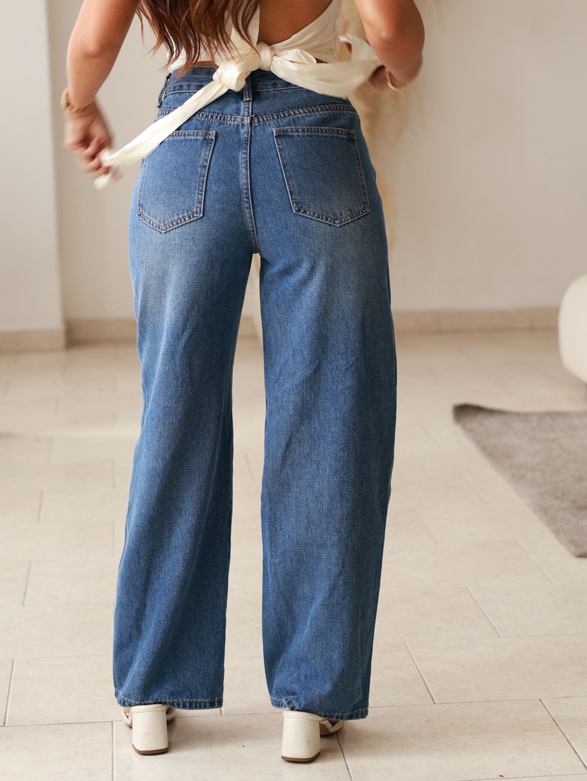 JEAN TIRO ALTO CLÁSICO TONO MEDIO