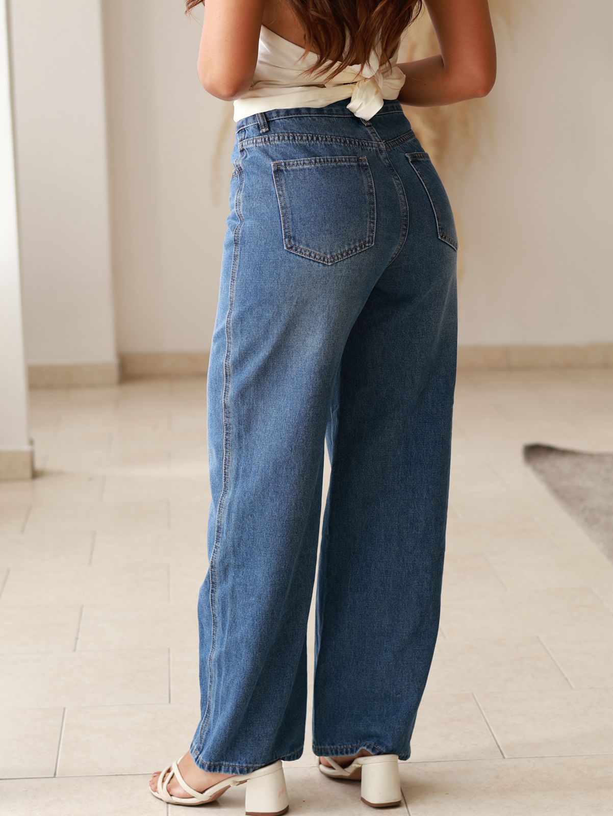 JEAN TIRO ALTO CLÁSICO TONO MEDIO