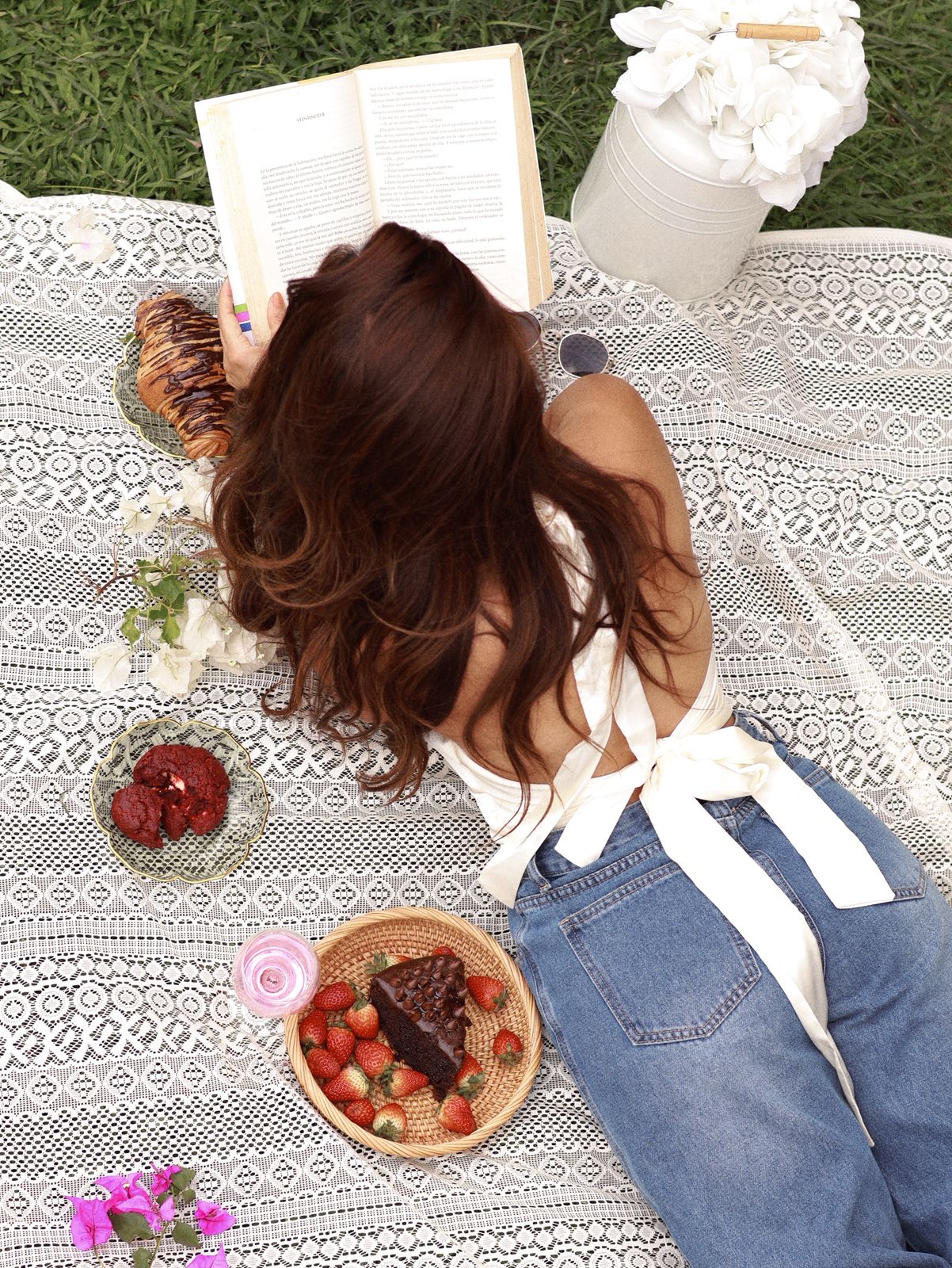 BLUSA EN SEDA CHAMPAÑA AMARRE CUELLO Y ESPALDA