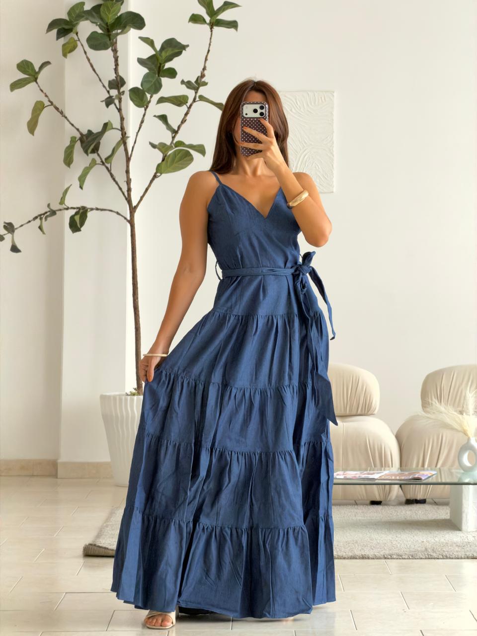 VESTIDO DENIM LARGO CON CINTURÓN