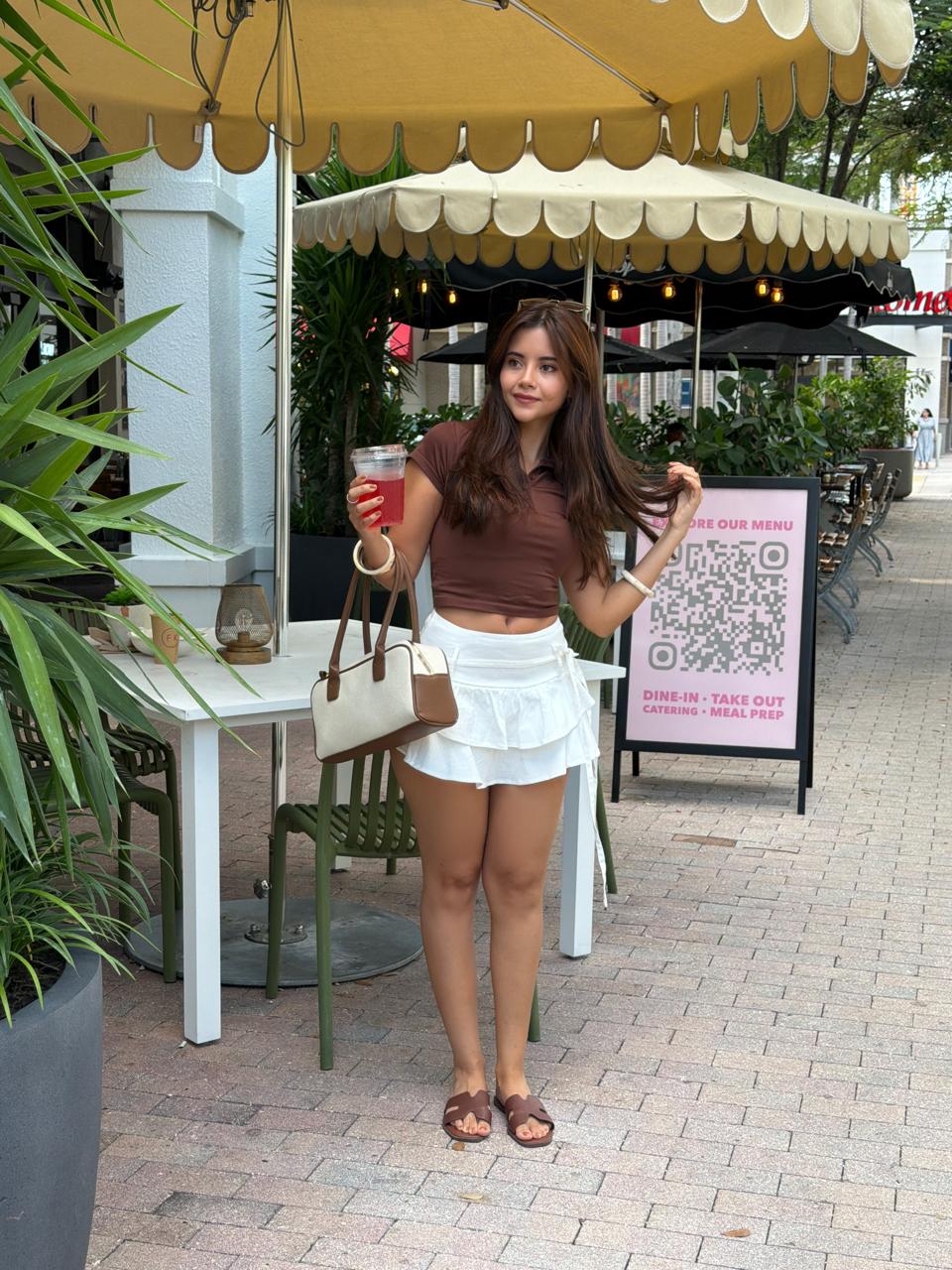 FALDA SHORT BLANCA EN LINO BOLEROS