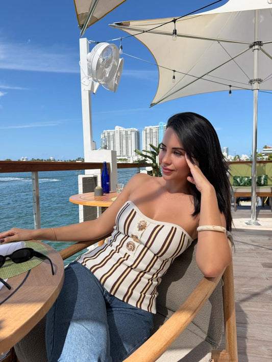 BLUSA STRAPLESS TEJIDA RAYAS BLANCO Y CAFÉ