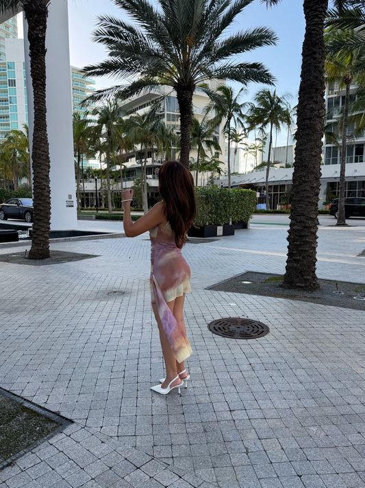 VESTIDO CORTO DETALLE PIERNA MESH TIE DYE