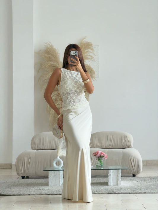BLUSA CREMA TELA CORRUGADA