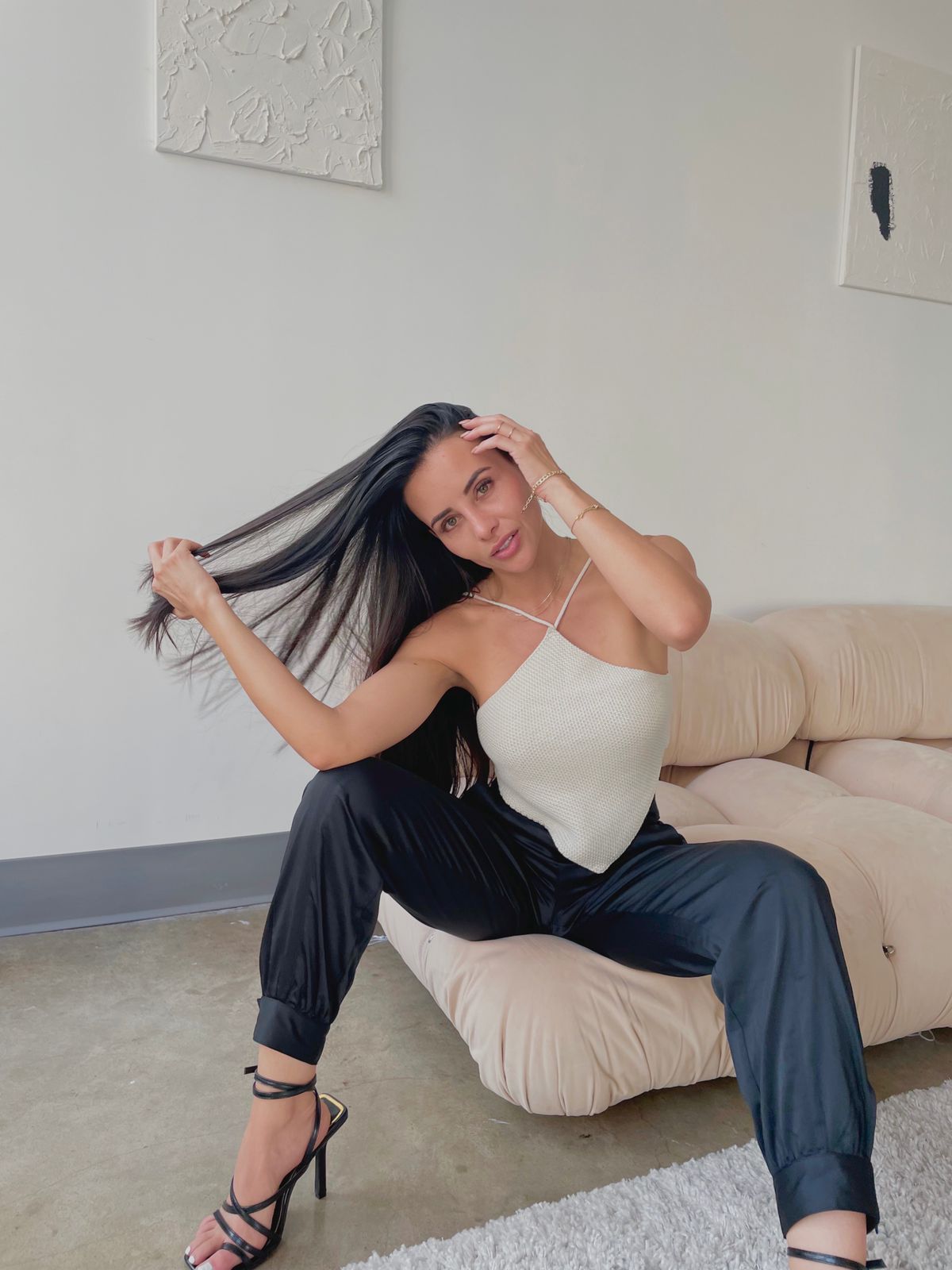 PANTALON CARGO SATINADO NEGRO