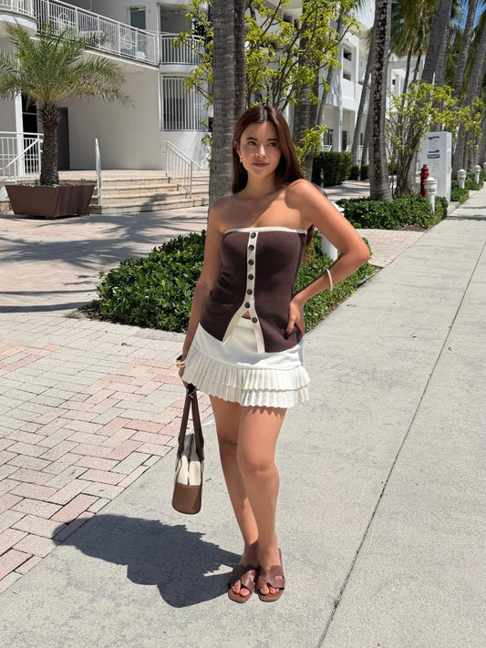 FALDA SHORT DE PRENSES EN TELA BEIGE
