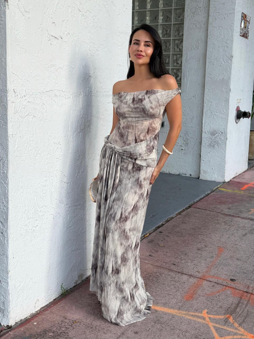 VESTIDO LARGO MESH GRIS