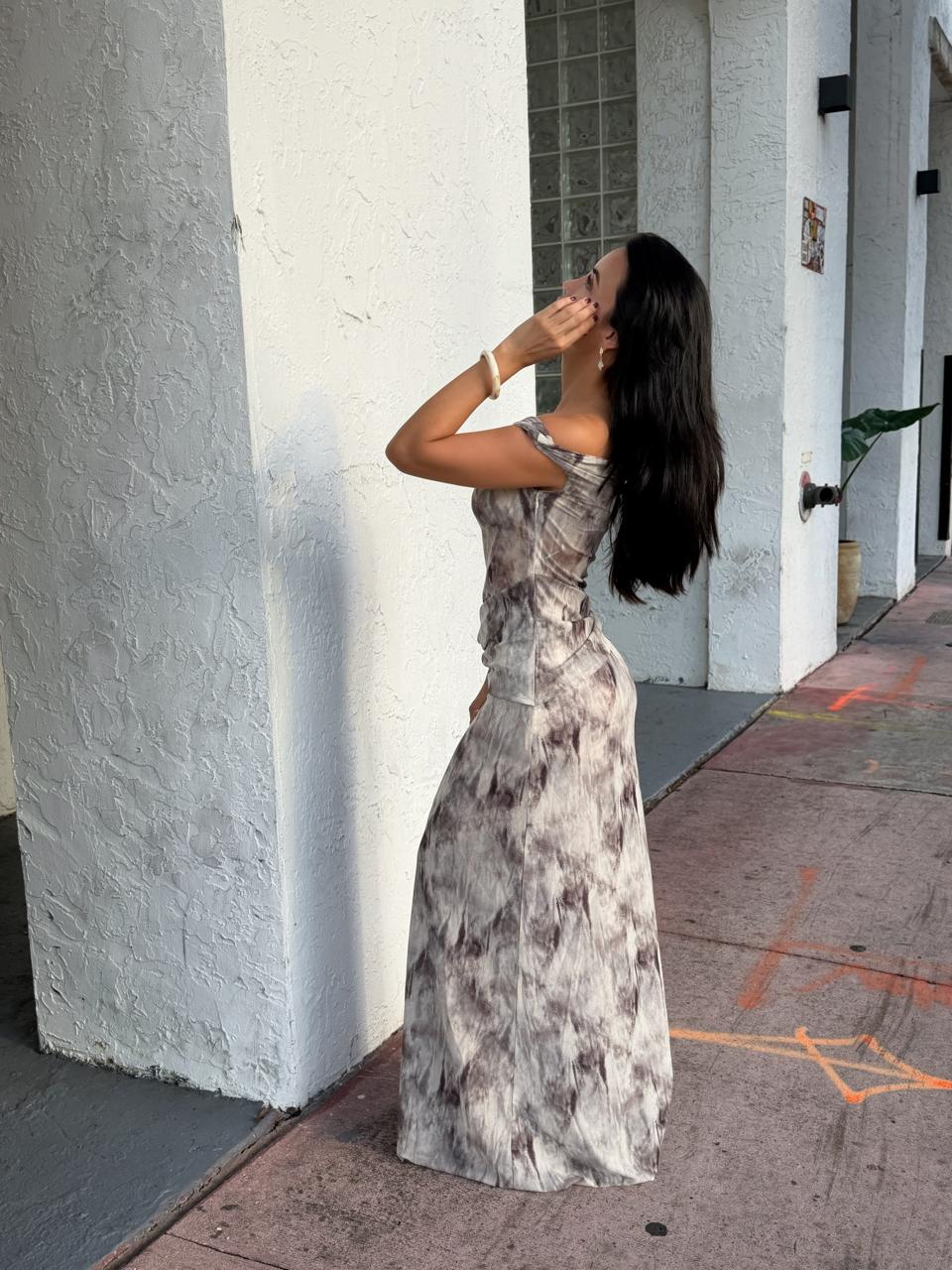 VESTIDO LARGO MESH GRIS