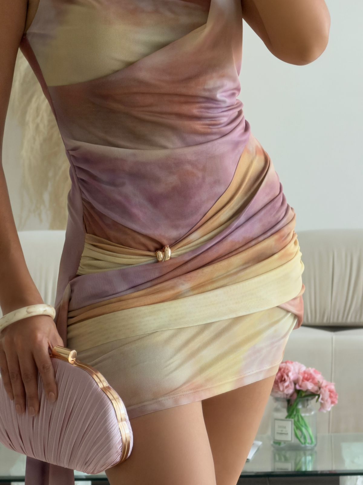 VESTIDO CORTO DETALLE PIERNA MESH TIE DYE